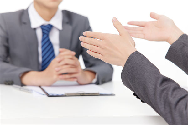 揭秘！看看企業(yè)高級HR是如何玩轉(zhuǎn)人才爭奪大戰(zhàn)的？
