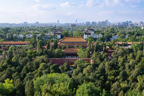 多家公司通知帶薪放假看閱兵，績(jī)效管理有何啟示？