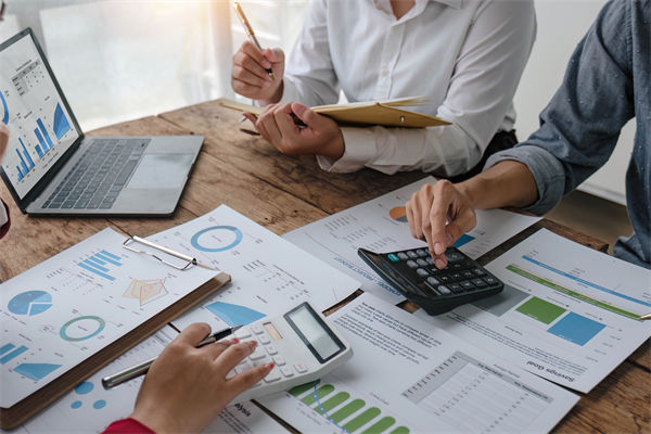 績效考評淪為形式主義，員工敷衍應付企業(yè)怎么破？